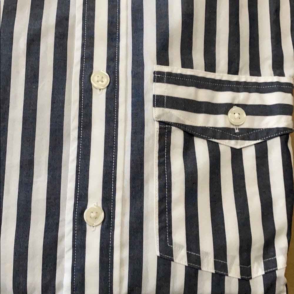 A&F Button Down - Picture 3 of 5